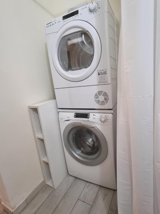 Casa Il Girasole Apartment ลีวอร์โน ภายนอก รูปภาพ